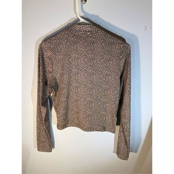 Gaze Cropped Mock Turtleneck, Leopard Print, S - Picture 3 of 9